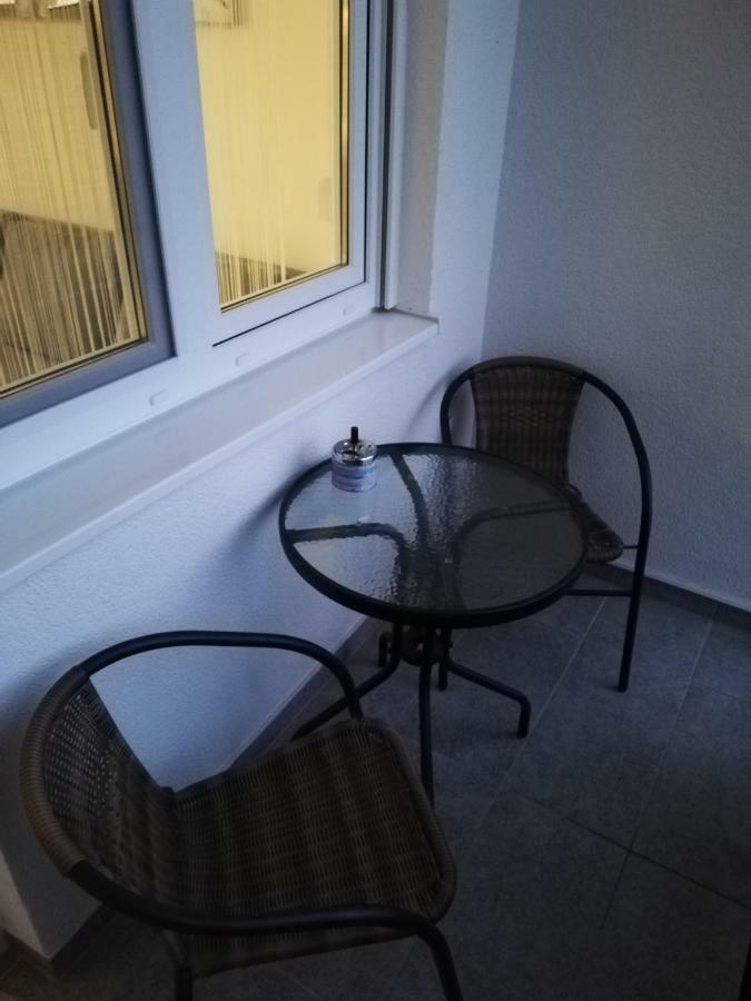 Appartement Apartman Skribulja à Zupanja Extérieur photo